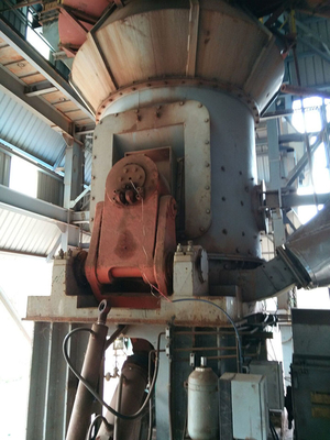 6-80t/T de Ontzwavelingsmachine van de Kalksteen Verticale Molen met Netwerk 325