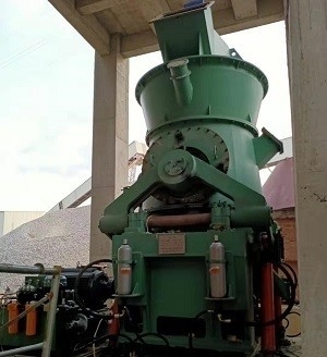 Pulverizer van het de Grondstoffencement van HVM Verticale Rolmolen voor Cement het Malen