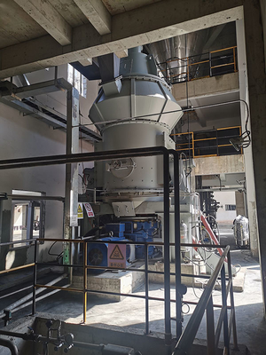 Energie - van de de Molenmachine van de besparings het Verticale Steenkool Superfine Poeder die 110kw-1120kw maken