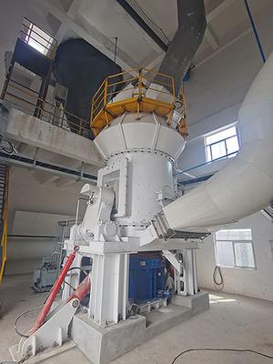 Ultrafine Verticale Ruwe Steenkoolmolen in Cementinstallatie voor de Productielijn van het het Barietpoeder van het Bauxietkwarts