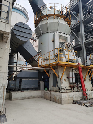 Materiaal van de de Malende Machine het Verticale Molen van het hoog rendementpoeder voor Bauxiet