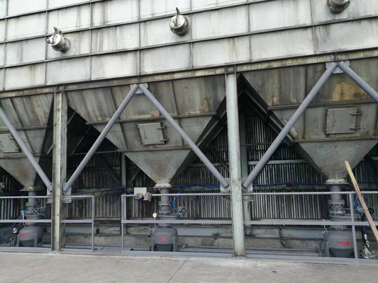Industriële pneumatische pompuitrusting voor kalksteenpoeder / mineraalpoeder silo