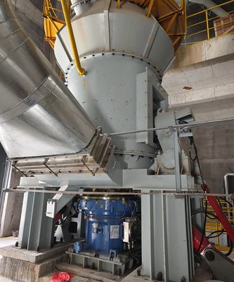 Verticale rollenmolen voor kalksteenmaling voor slakken Kolenklinker Cement Pet Coke